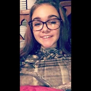 Meet your Posher, Cassie